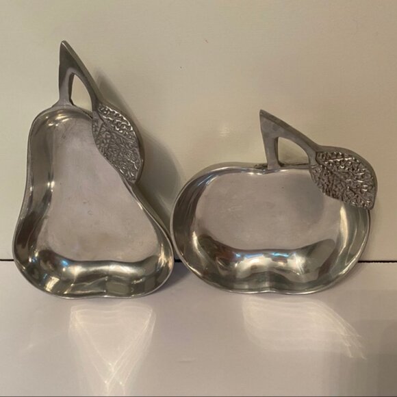 PIER 1 DISHES PAIR SILVER TONE APPLE PEAR HOME DINING SERVE WARE DECOR ACCENT - Picture 2 of 7